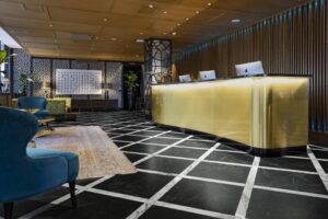 Partition walls and suspended ceilings