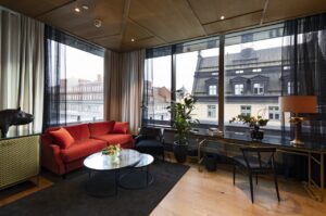 Partition walls and suspended ceilings
